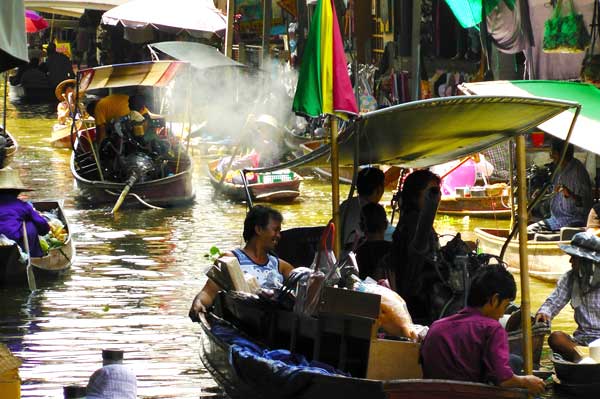 Rayong Floating Market
